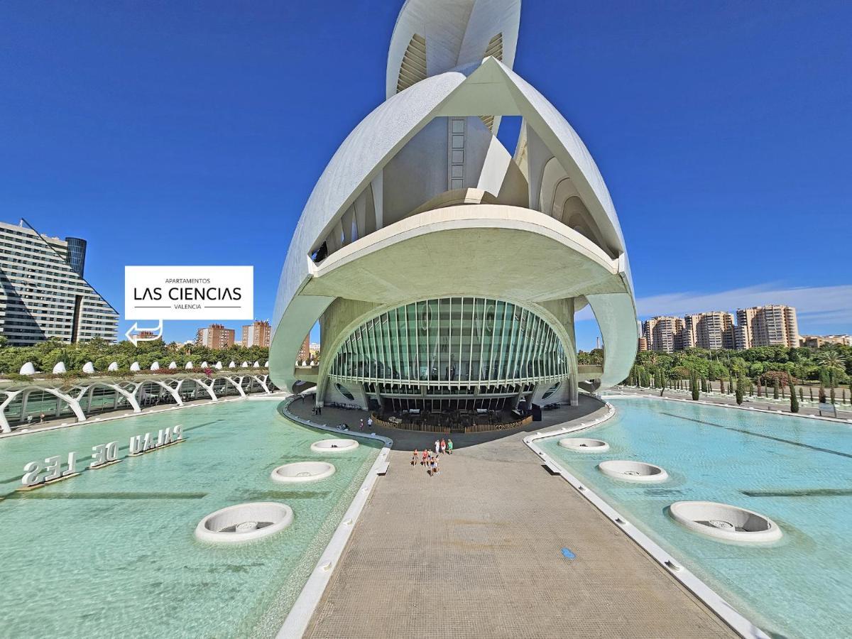 Apartamentos Las Ciencias A Valencia Luaran gambar